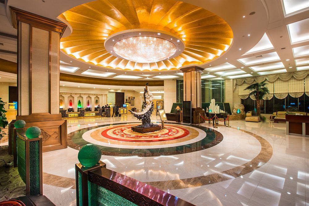 Nanjiao Hotel Shanghai 5*