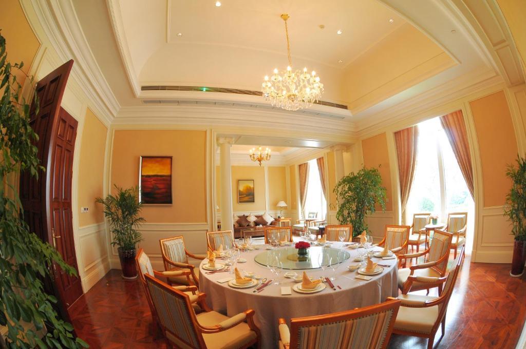 Greentown Rose Garden 4*