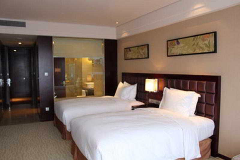 The Qube -close To Pudong International Airport And Disney Land