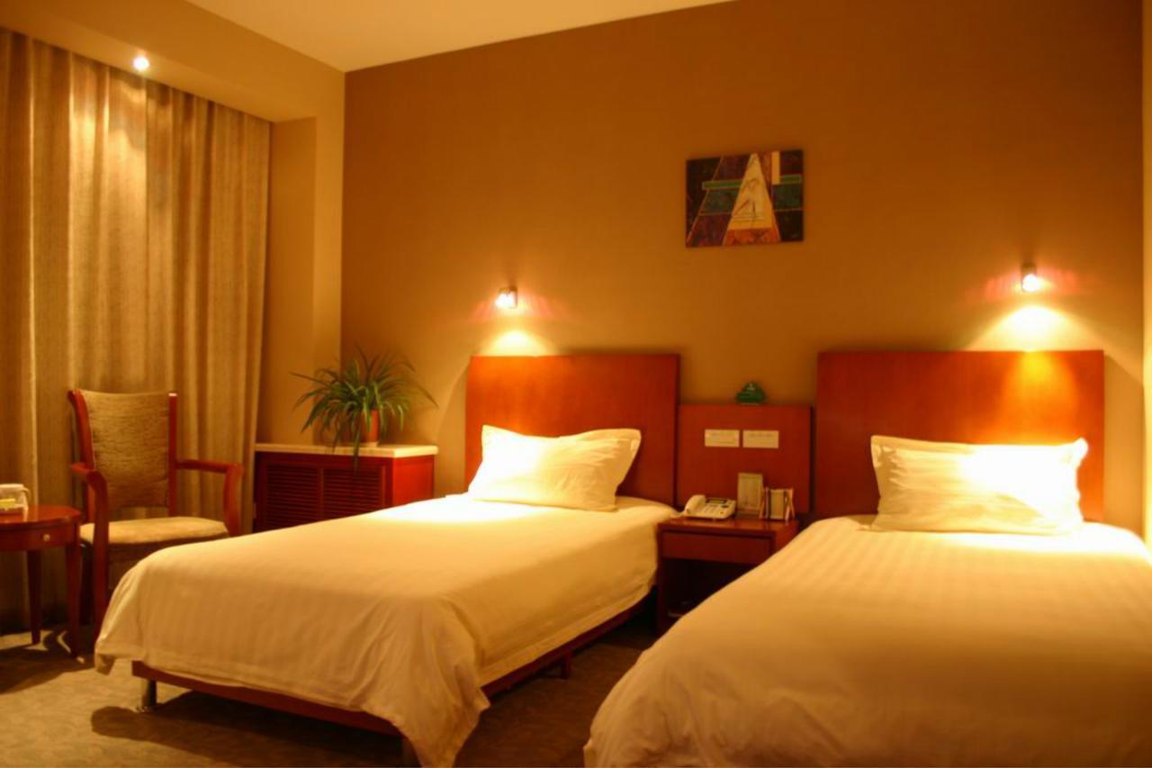 Hotel Greentree Changyang Road Jiangpu Park Metro Station Business