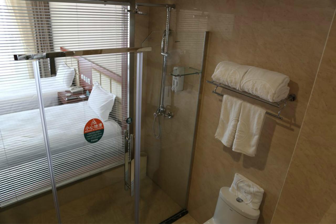Greentree Changyang Road Jiangpu Park Metro Station Business Hotel Shanghai