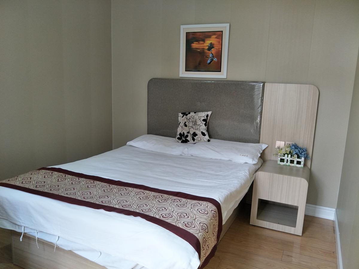 Soho Bund International Youth Hostel *