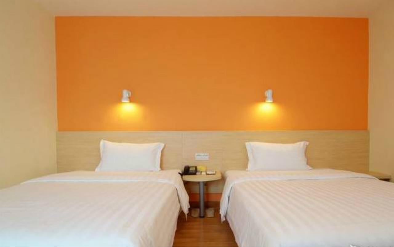 7Days Inn Shanghai Minhang Dushi Road Hotel 2*