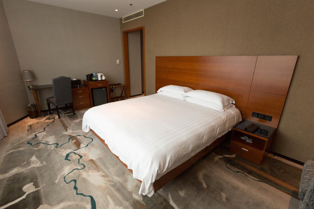 Radiance 4* Shanghai