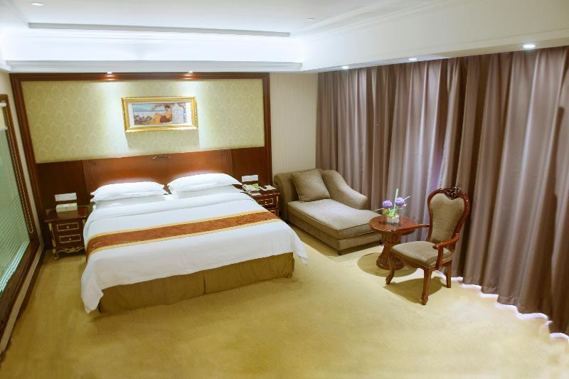 Vienna Hongqiao Convention & Exhibition Center