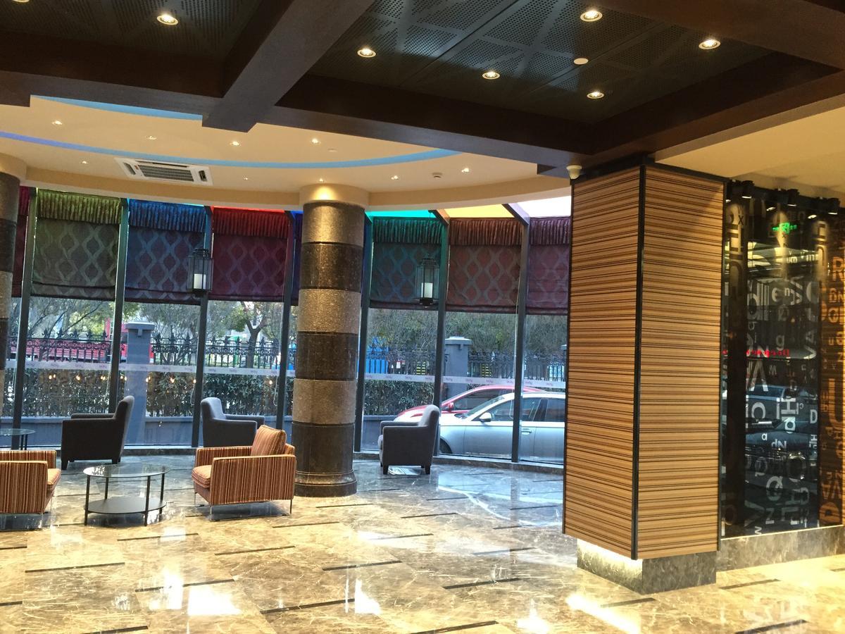 Yitel Pudong Airport Chuansha Branch