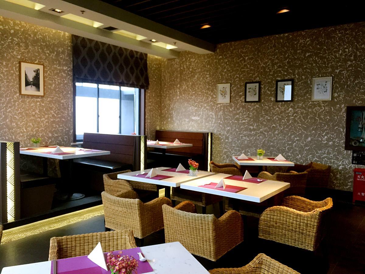 Yitel Pudong Airport Chuansha Branch Shanghai