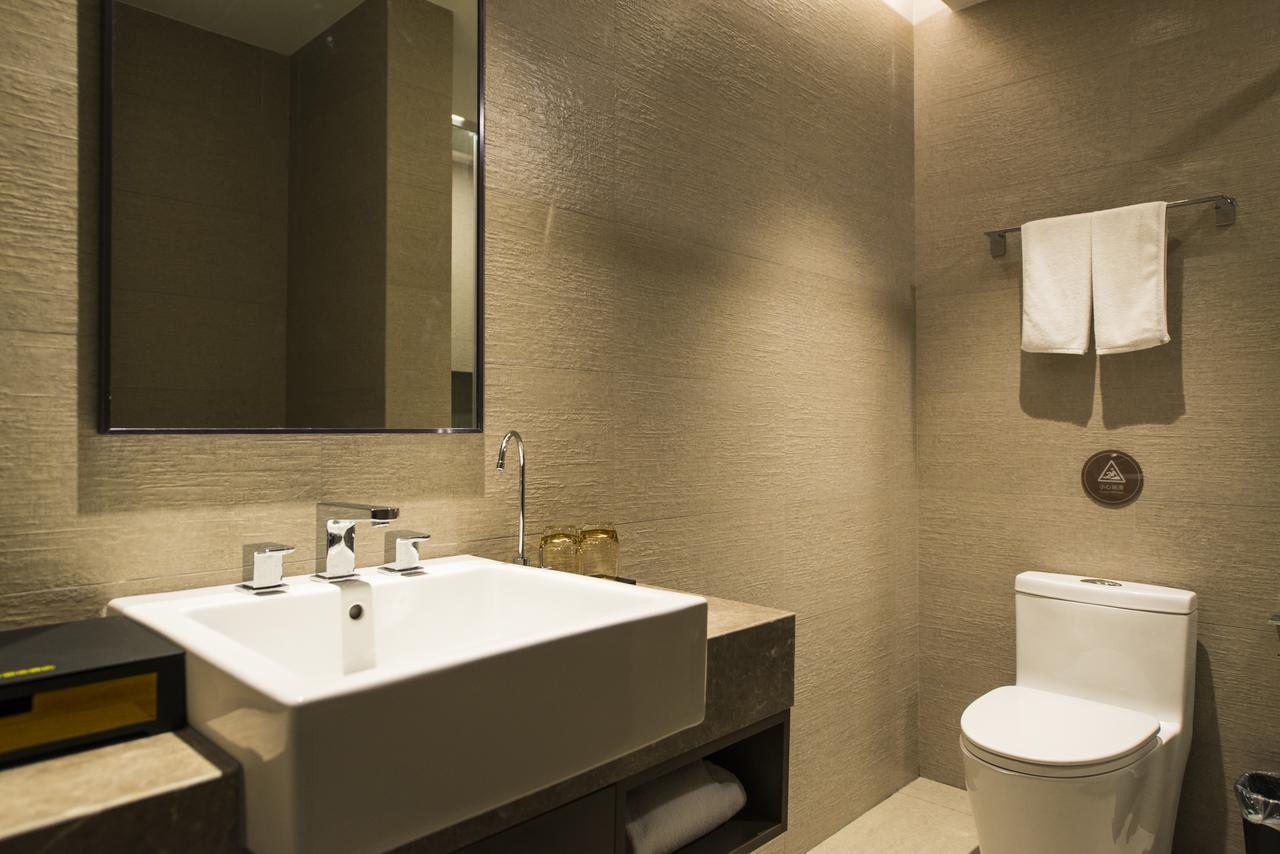 Hotel Home Inn Plus Shanghai Pudong Lujiazui Expo Park South Pudong Road