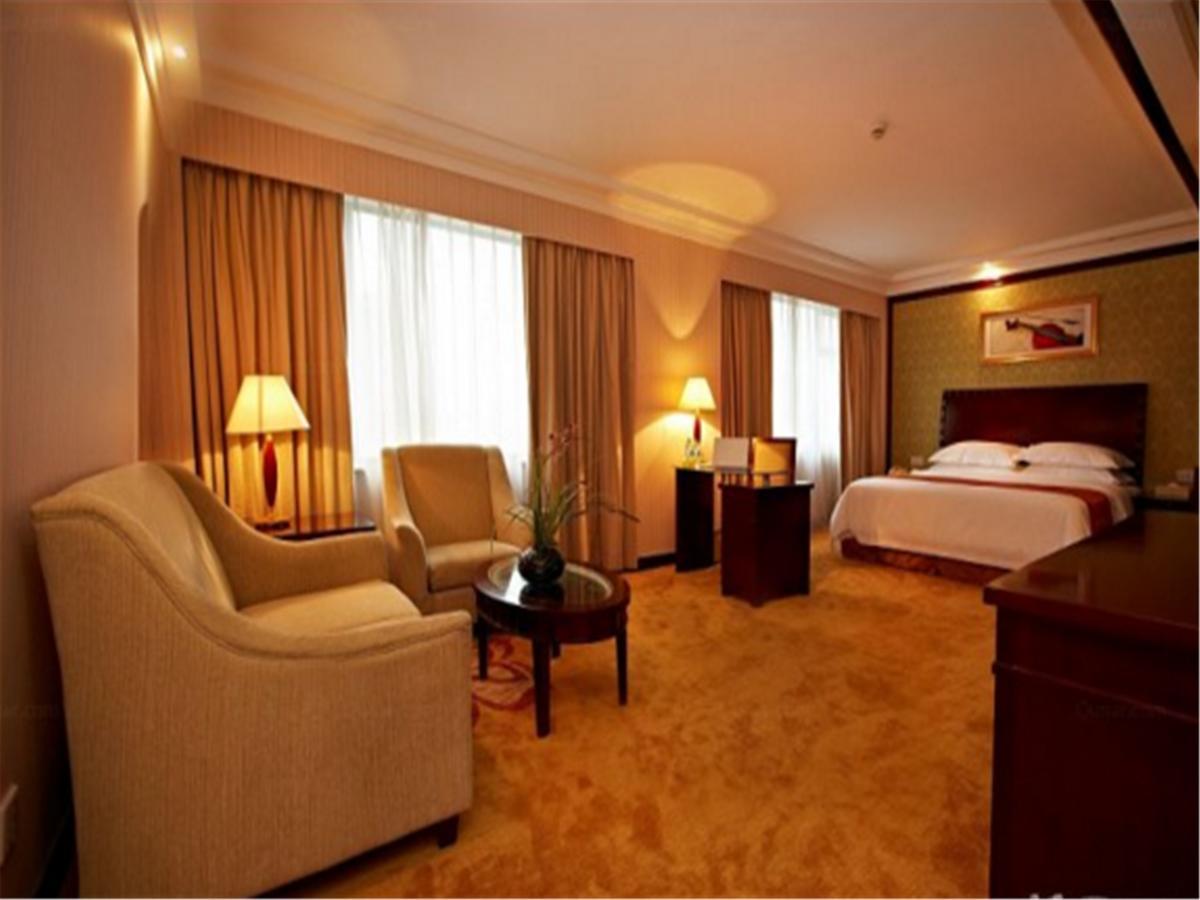 Vienna International Train Station Hotel Shanghai