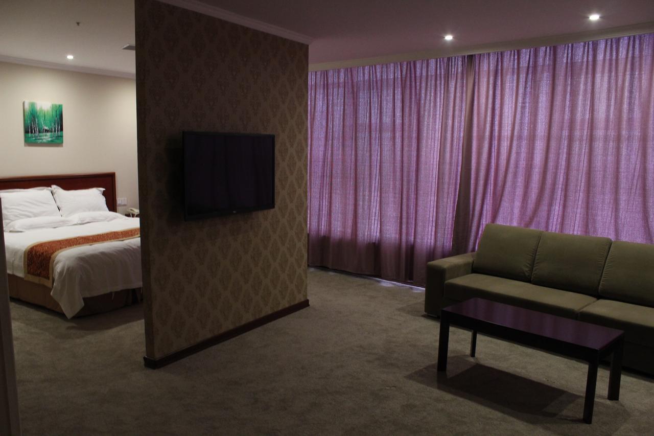 Greentree Zhangjiang Guanglan Road Metro Station Business Hotel Shanghai