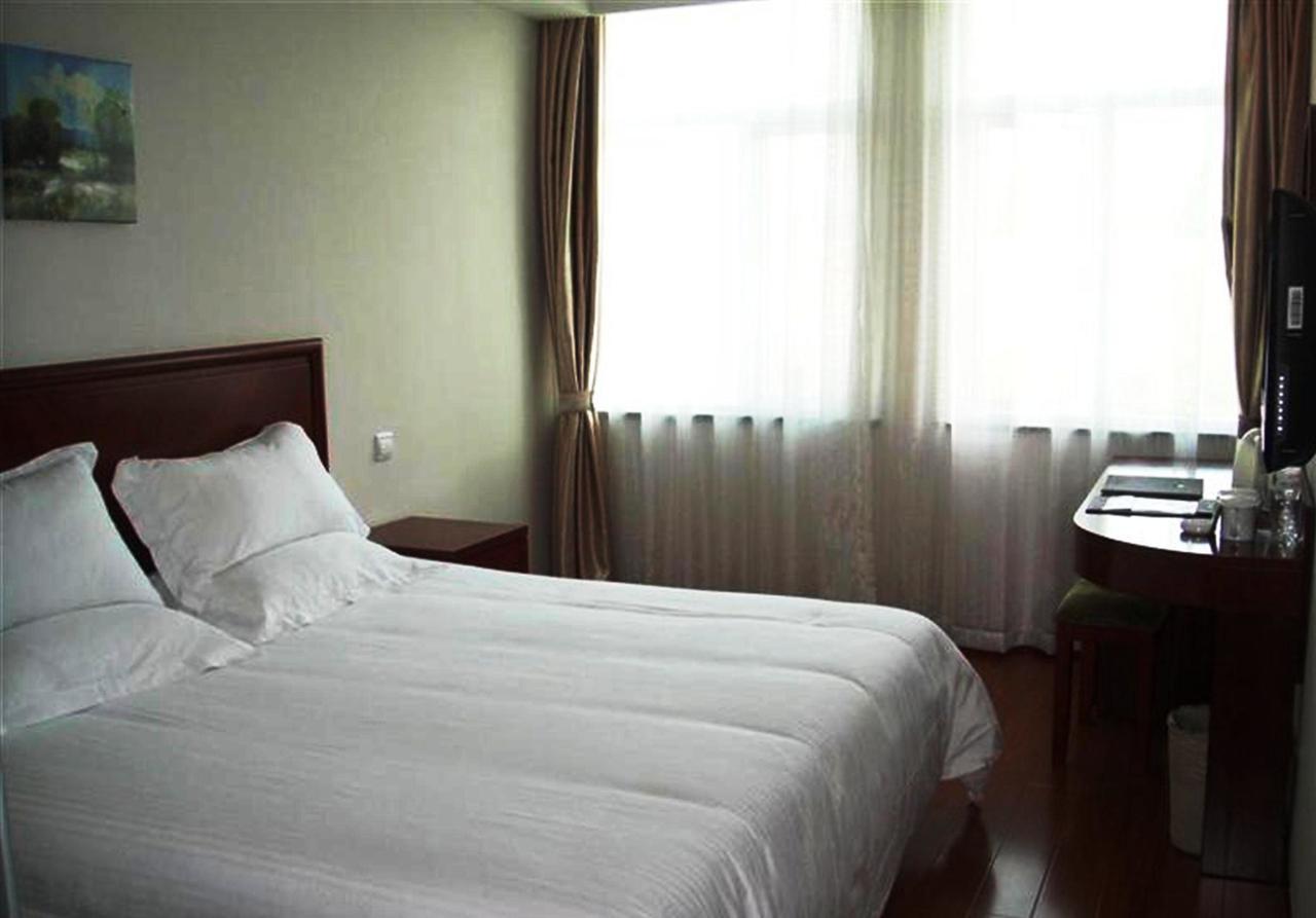 Hotel Greentree Zhangjiang Guanglan Road Metro Station Business