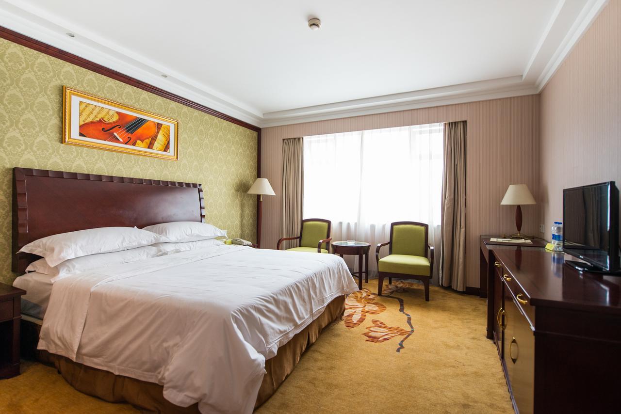 Vienna International Train Station Hotel Shanghai