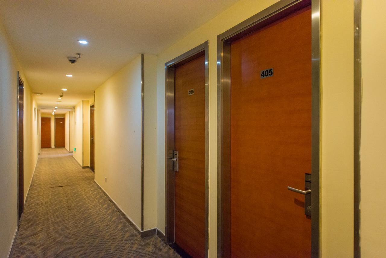 7Days Inn Shanghai Pedestrian Street Hotel 2*