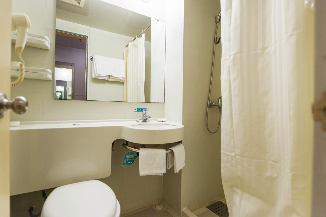 Jingjiang Hutai Road Hotel Shanghai