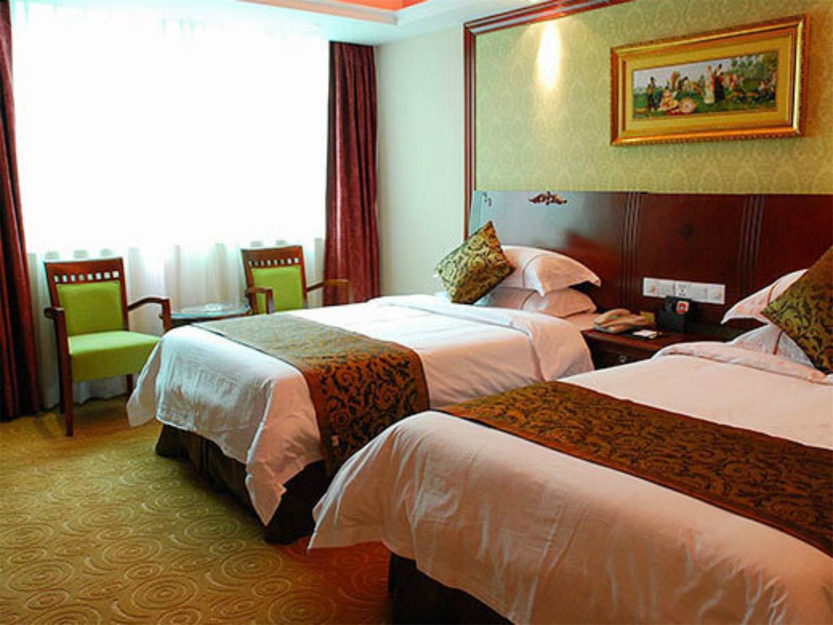 Vienna International Hengshan Road Hotel
