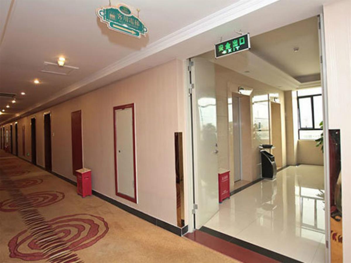 Vienna International Hengshan Road