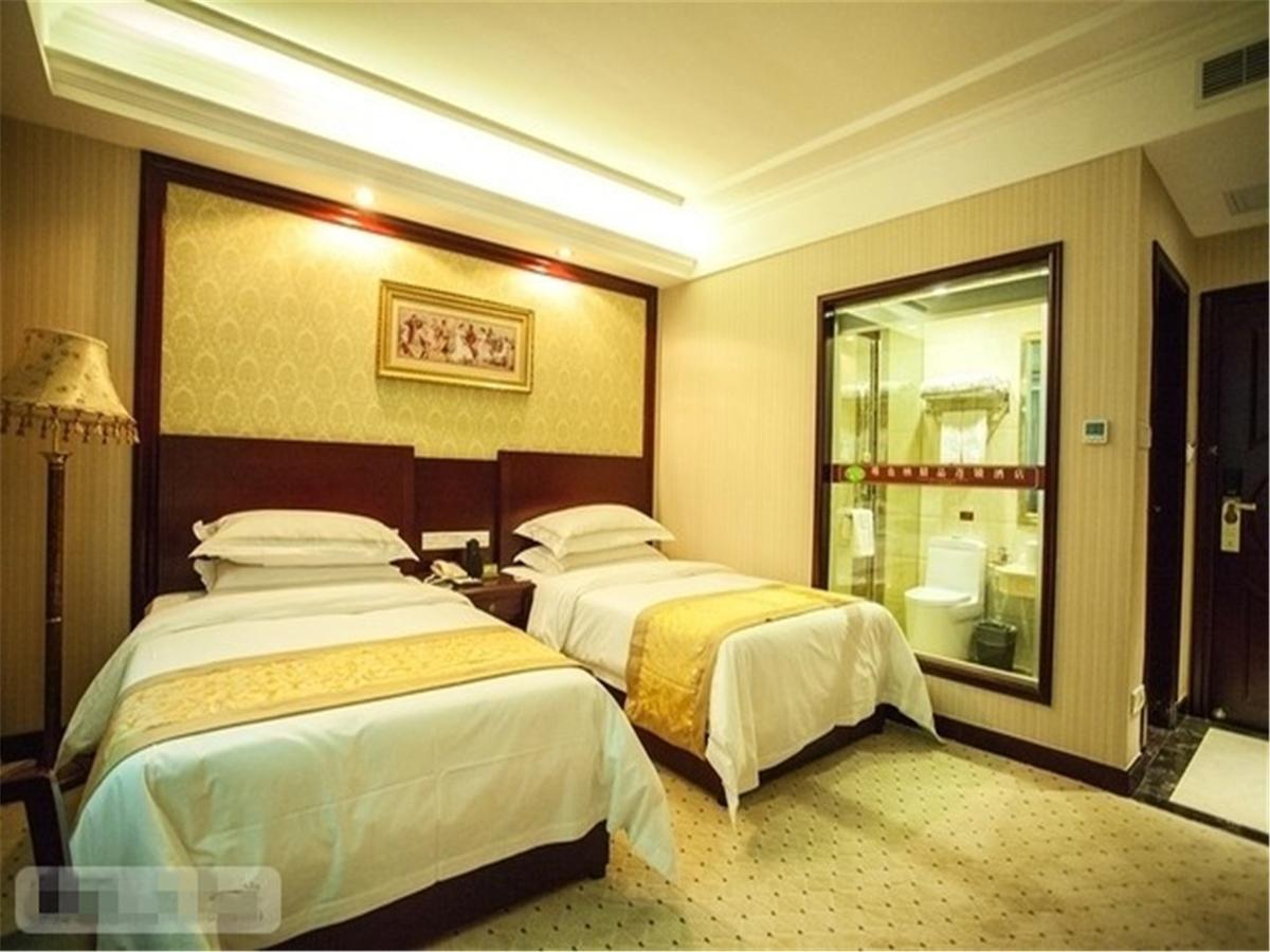 Hotel Vienna International Hengshan Road 4*