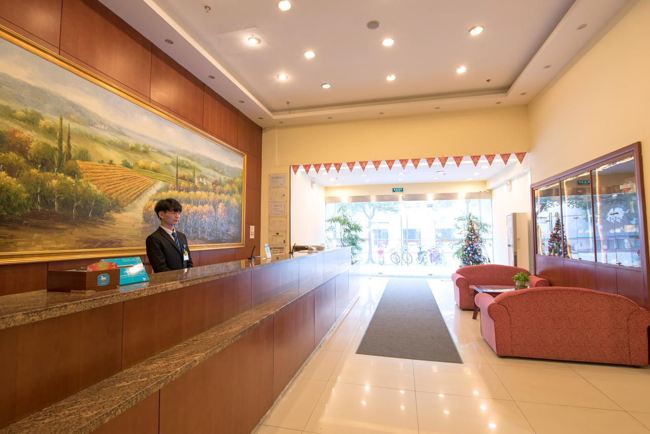 Hotel Hanting Express Lujiazui Minsheng Road 3*