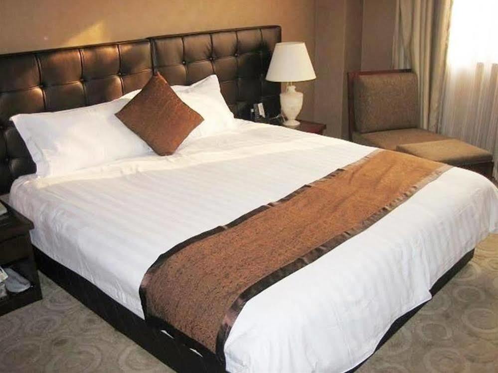 Xingdao 3* Shanghai
