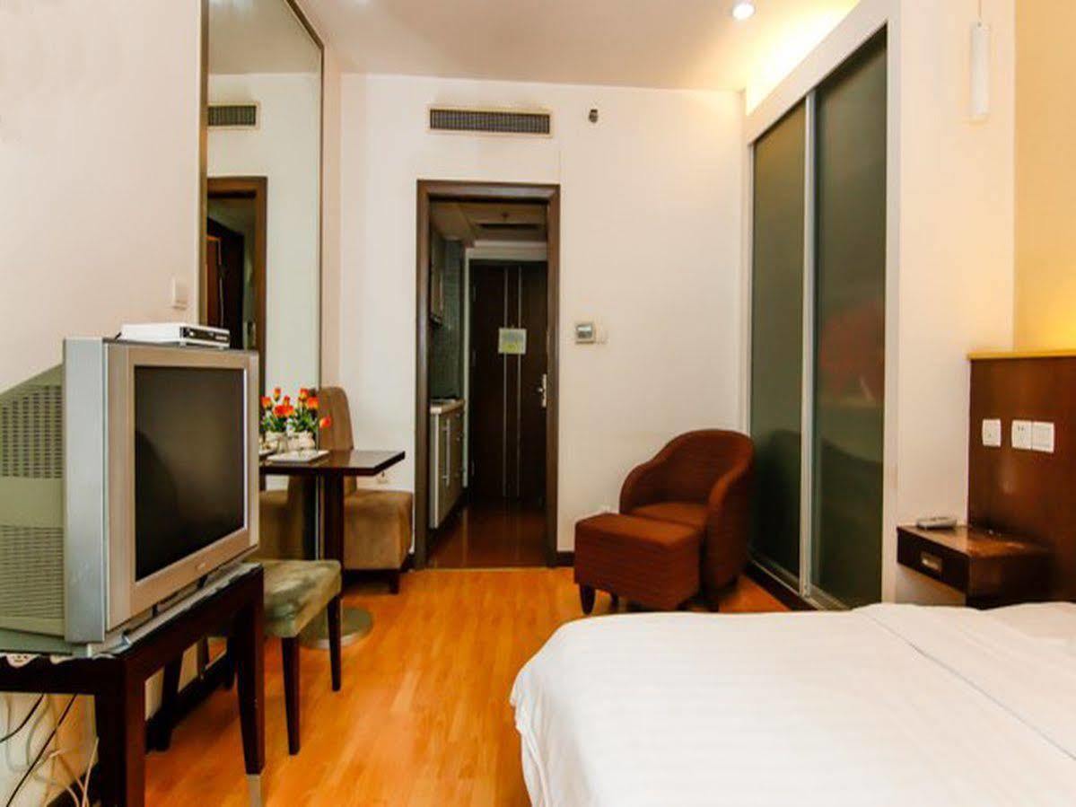 New Space Yijia 3*