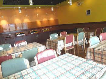 Inns Quyang Business Center Dabaishu Subway Station Branch 2* Shanghai