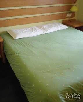 Inns Quyang Business Center Dabaishu Subway Station Branch Hotel 2*