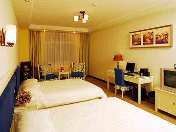 Hotel New Century Manju Luoshan @sniec 4*