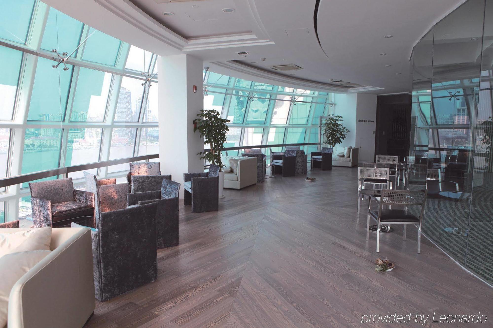 Oriental Riverside Bund View 5*