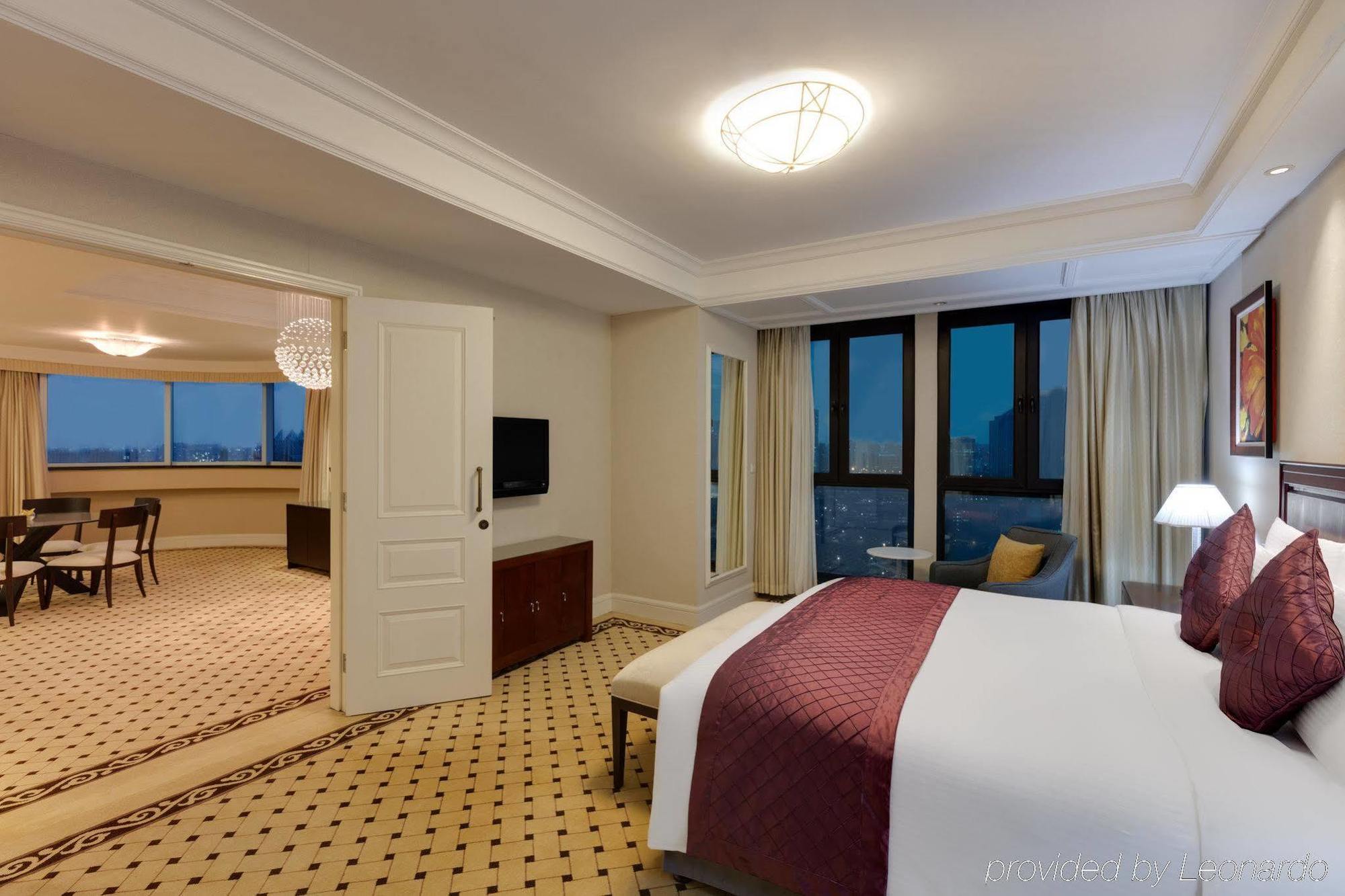 Parkline Century Park Hotel