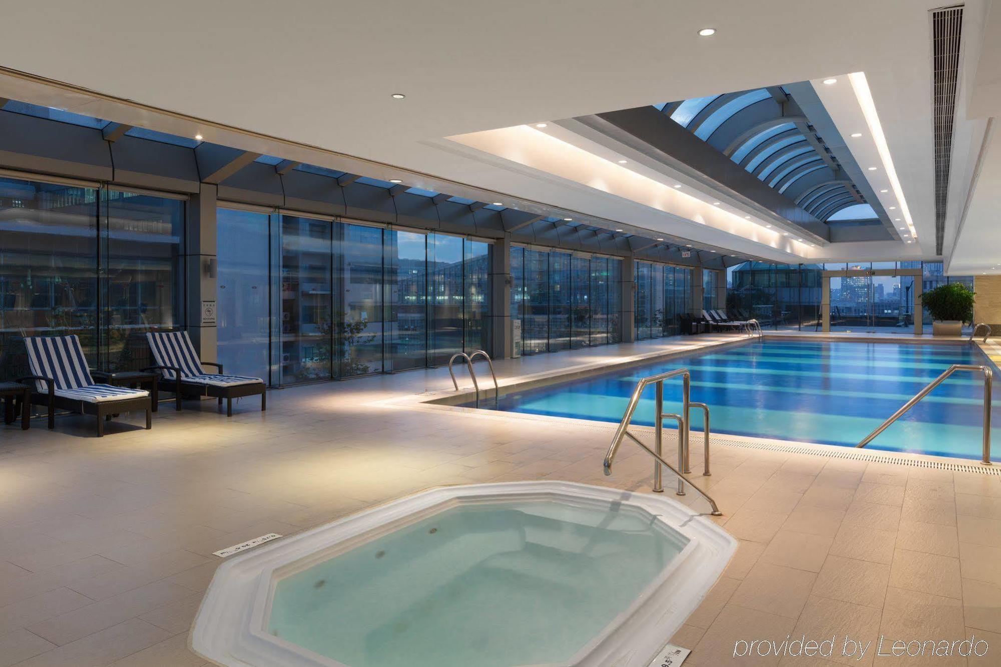 Hotel Parkline Century Park 5*