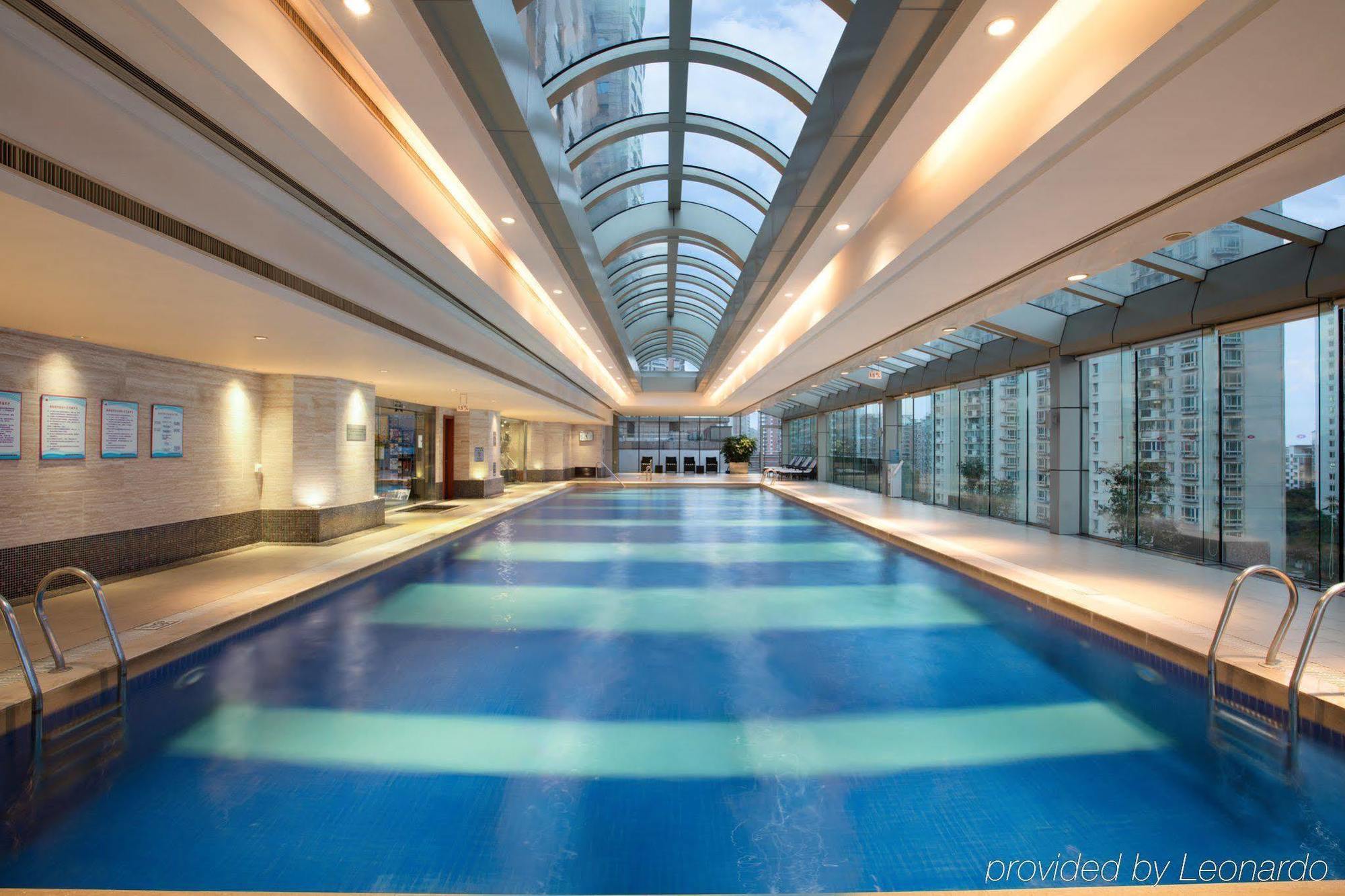 Parkline Century Park 5*