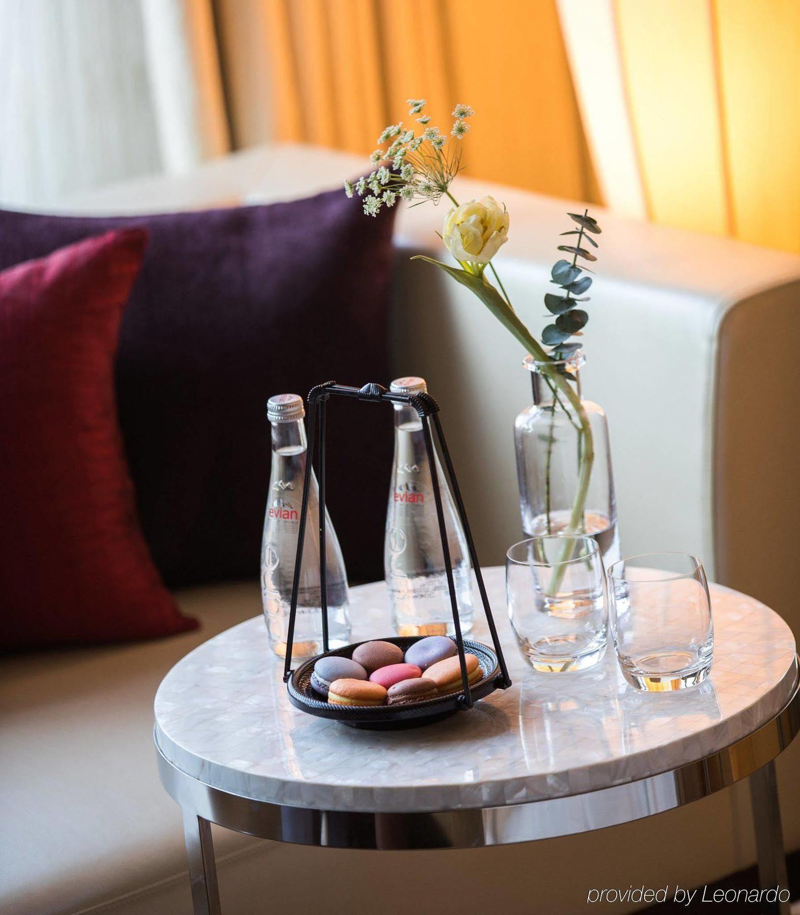 Hotel Renaissance Putuo Shanghai