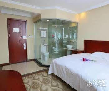 Khách sạn Greentree Pudong Airport Huaxia East Road Railway Station Shell Thượng Hải