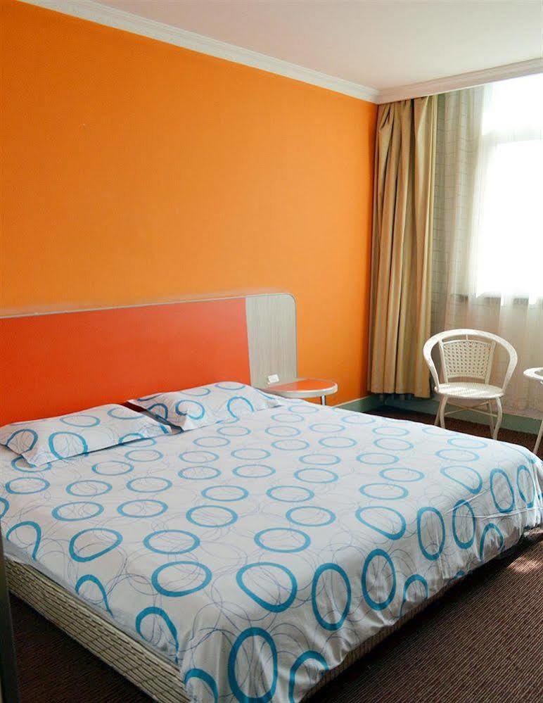 168 Hotel 2*