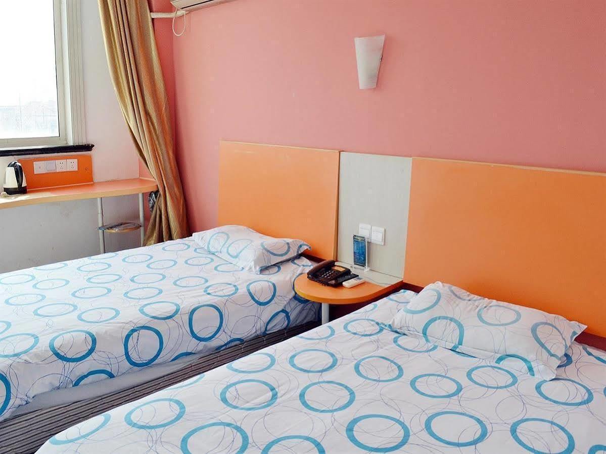 Hotel 168 2*