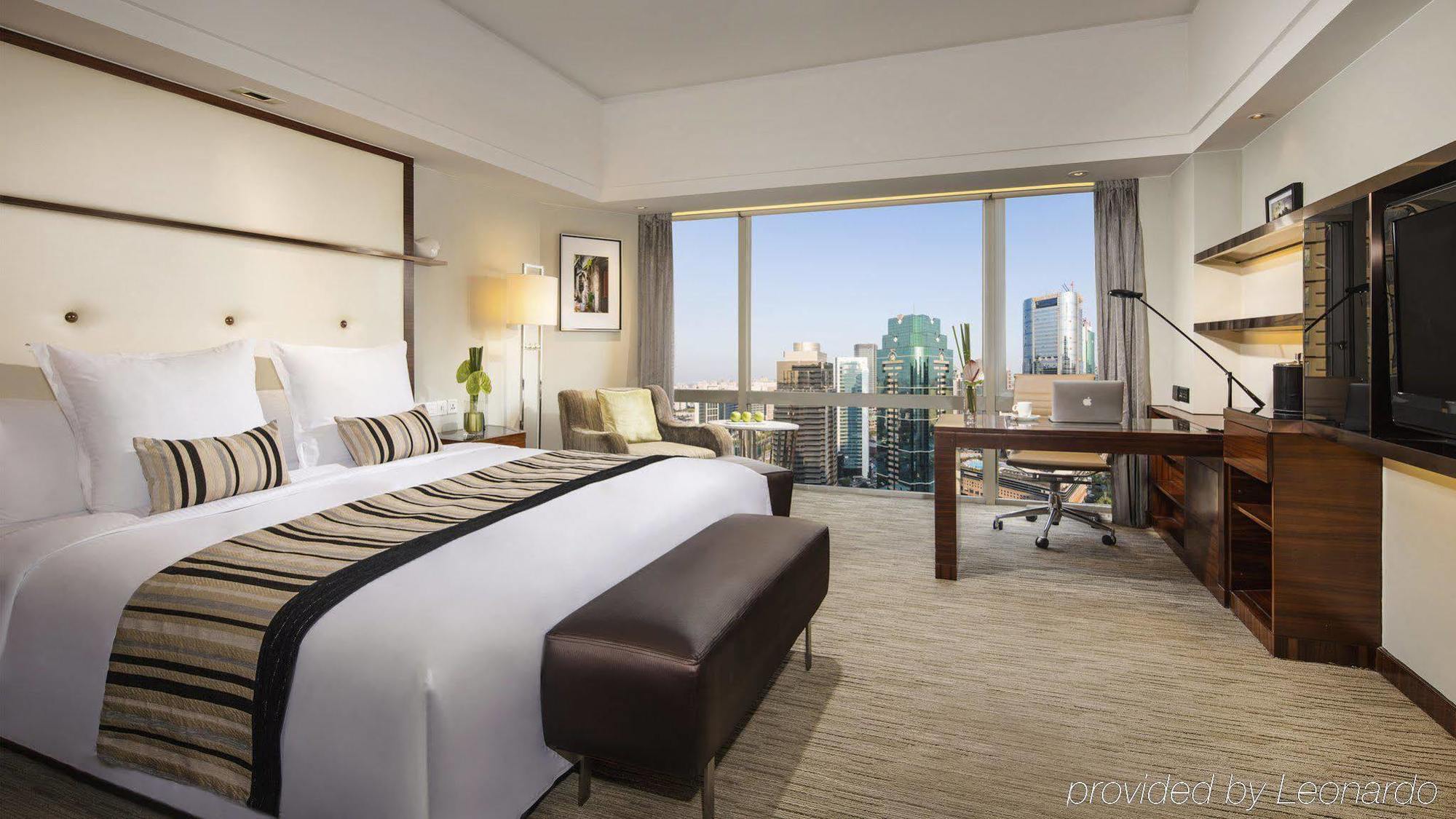 Intercontinental Pudong By Ihg 5* Shanghai
