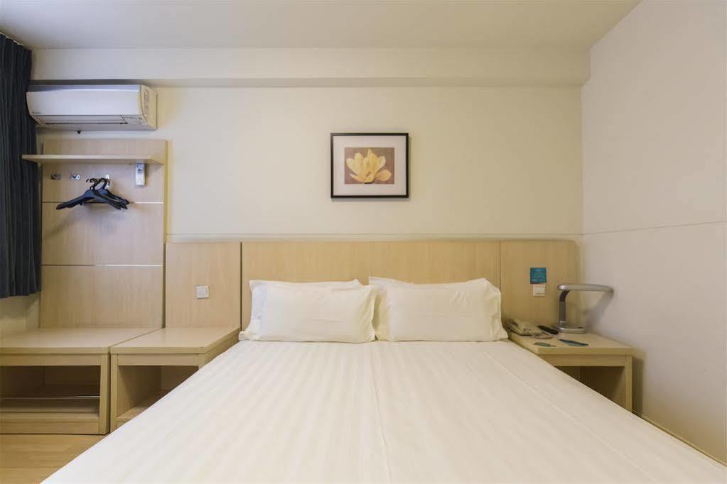 Hotel Jinjiang Shi Bei Gongyeyuan Shanghai