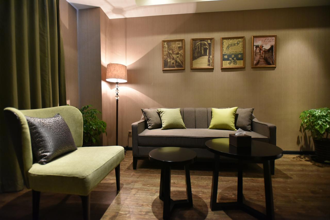 Shanghai-deco Hotel-free Shuttle Bus To Pudong Airport And Disneyland