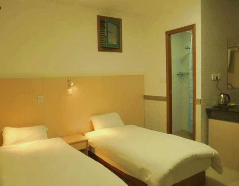 Lianbang Hotel
