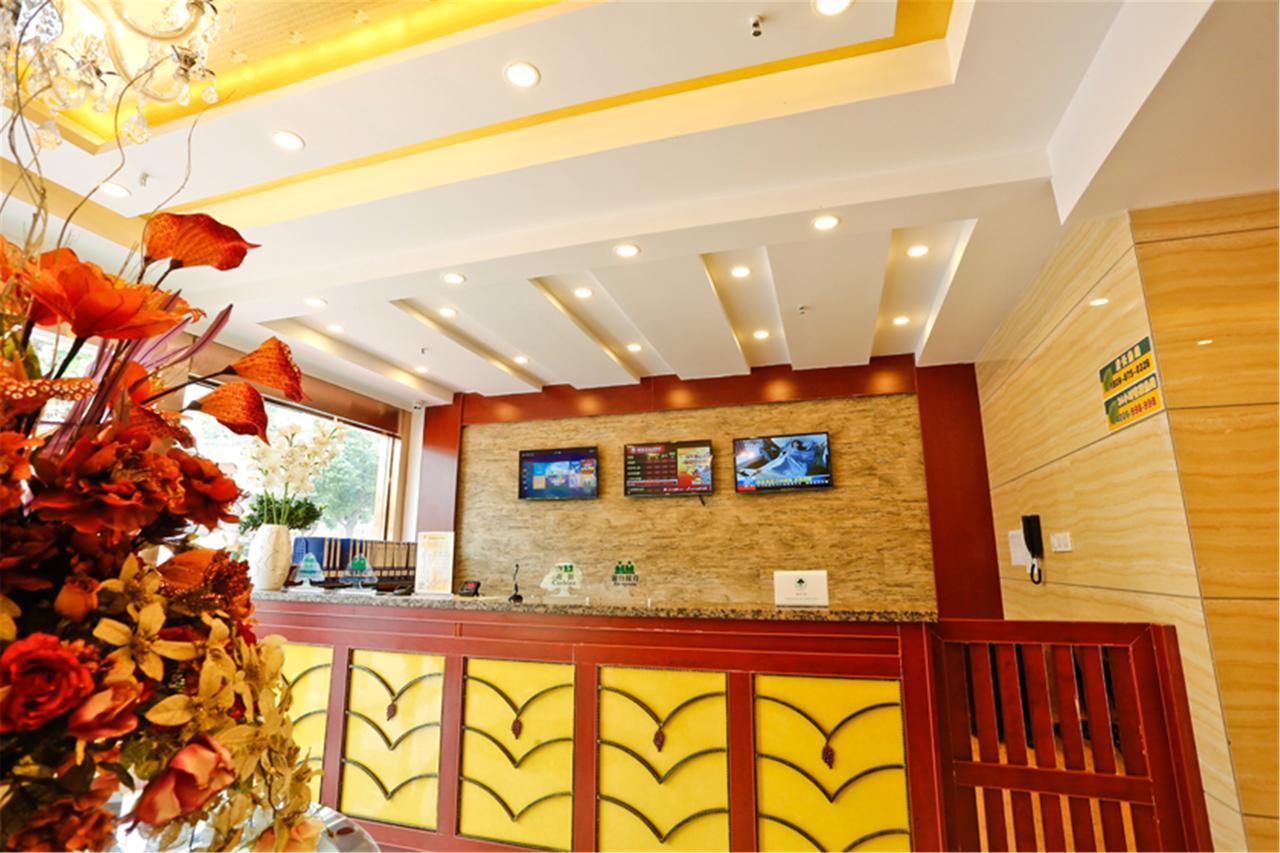 Hotel Shell Baoshan District Gucun Park Jutai Road