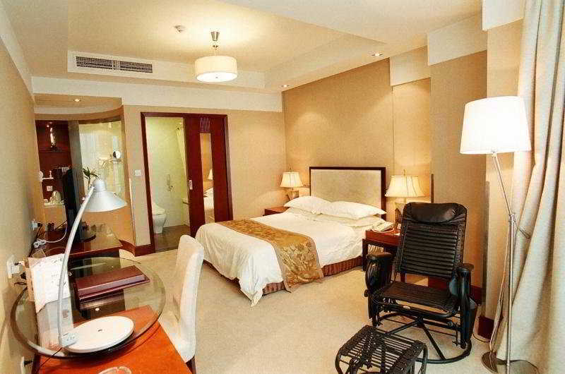 Hengsheng Peninsula International 4*