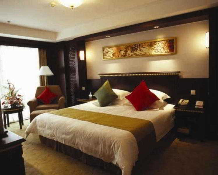 Otel Gem Flower - North Bund