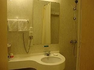 Jingjiang Minsheng Road Hotel