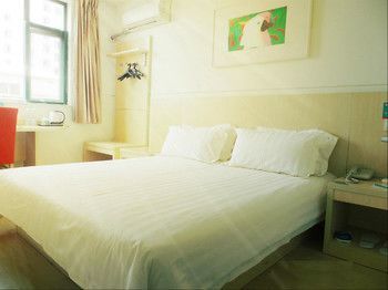Jingjiang South Pudong Road Tangqiao 3*
