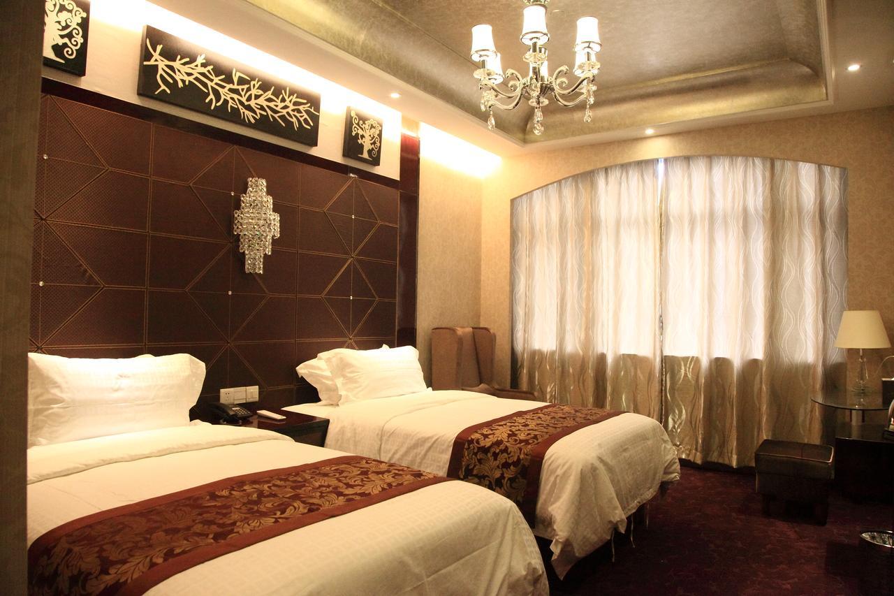 Jitai Boutique Hotel 3*