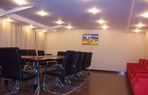 Greentree Zhangjiang Guanglan Road Metro Station Business 3* Shanghai