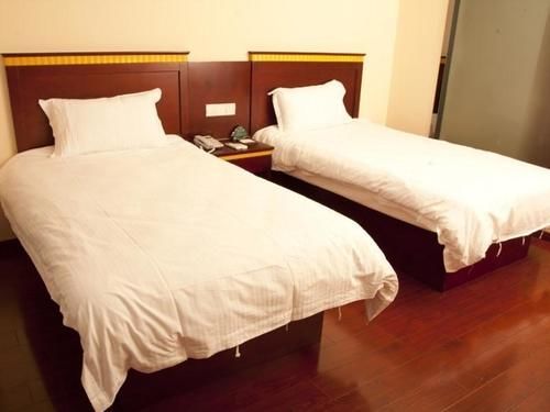 Hotel Greentree Minhang Development Zone Subway Station Business 3*