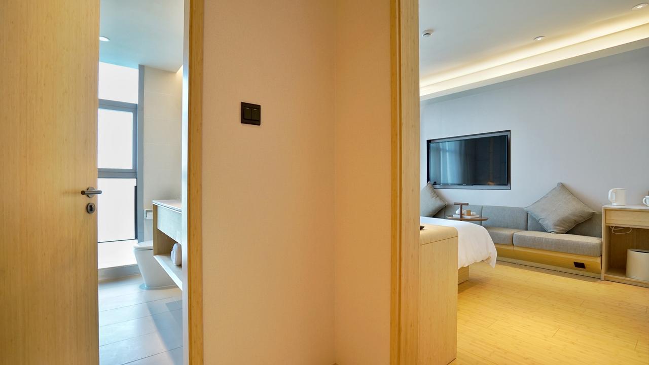 Hotel Ji Jinqiao 3*