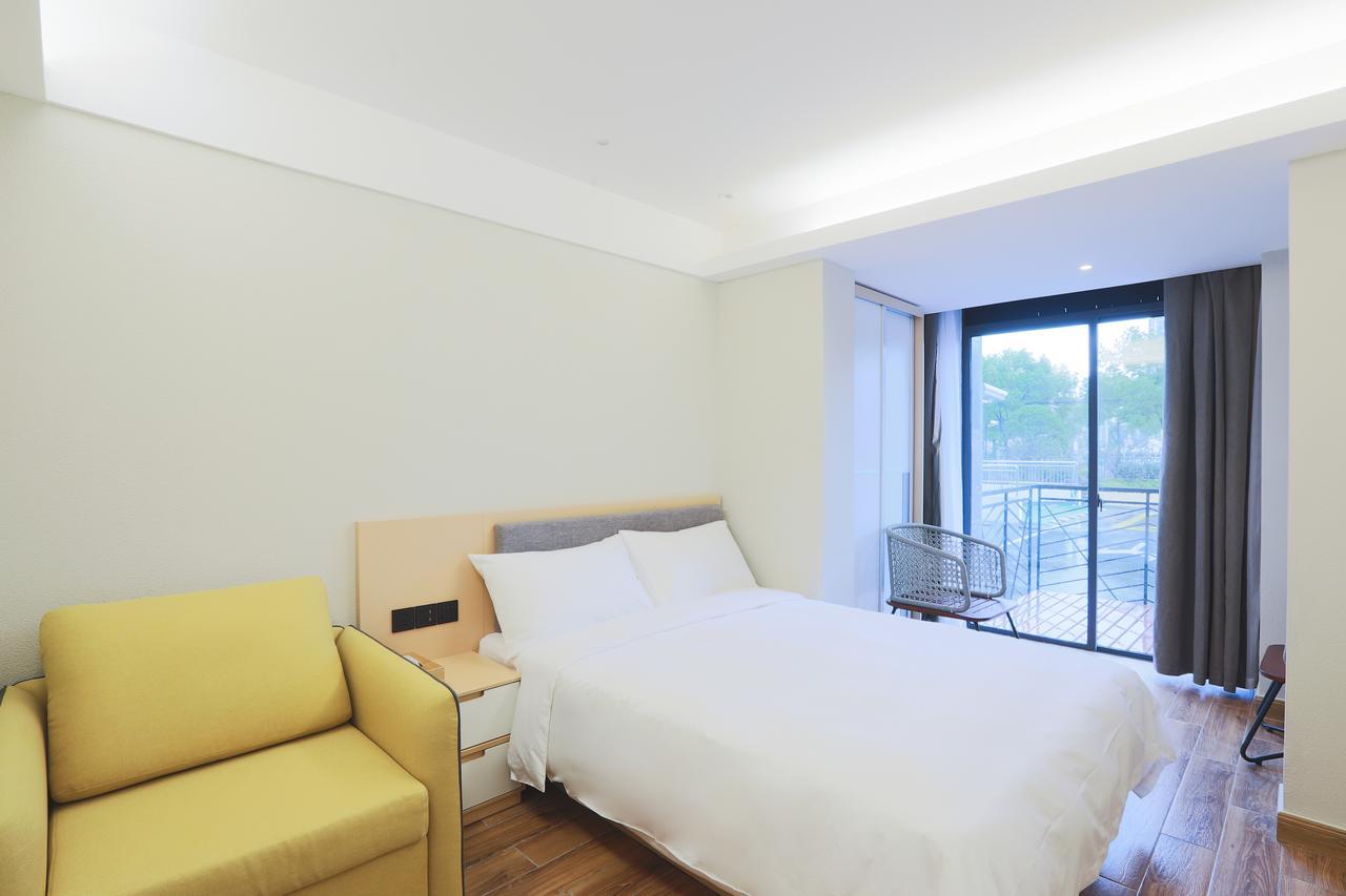 Cheng Jia Service Qi Bao Hua Lin Road Apartment Shanghai