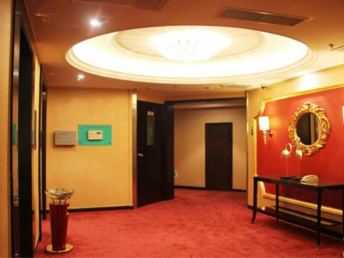 Ramada Encore Hotel 4*